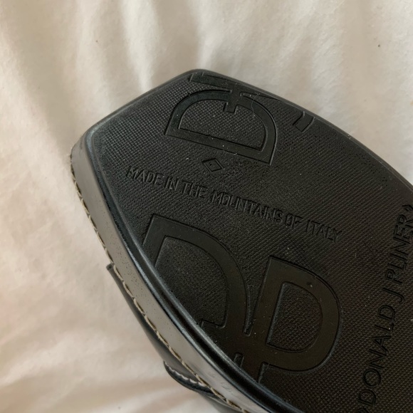 Donald J. Pliner Wedged Platform Slide Shoe - Picture 5 of 6